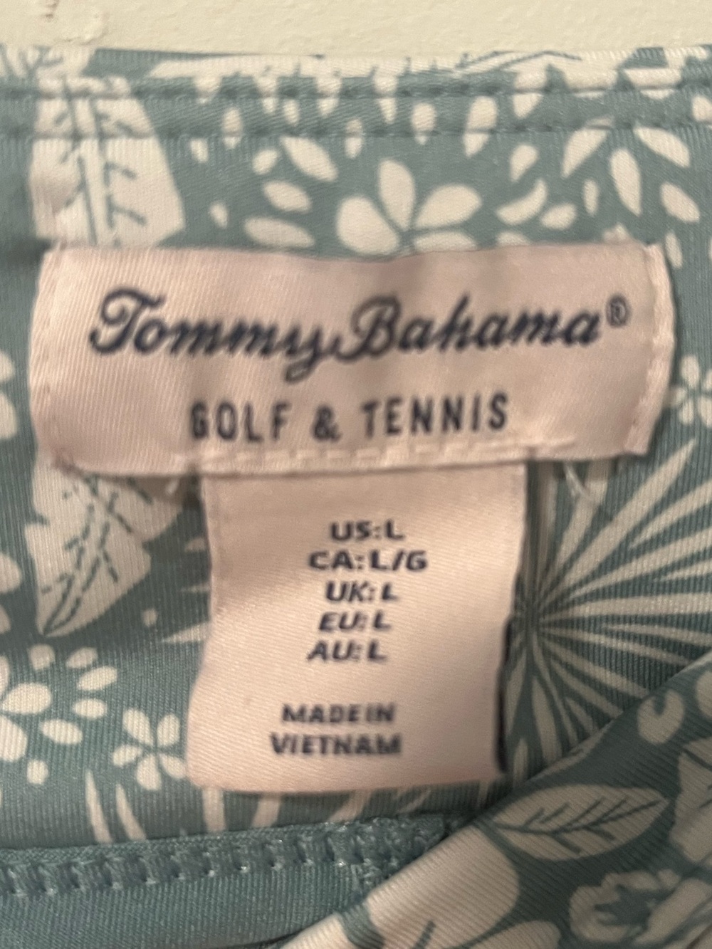 Tommy Bahama Floral Golf and Tennis Skort NWOT - Picture 2 of 9